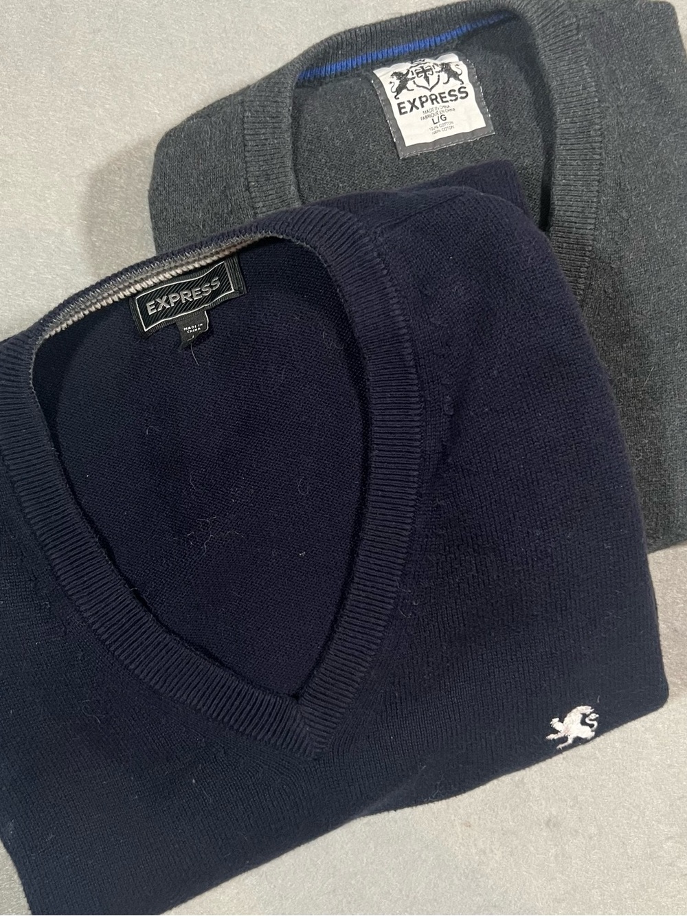 (Set of 2) Express Men's V-Neck Sweaters in Navy and Charcoal
